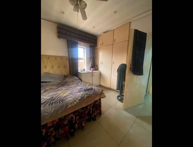 4 BEDROOM HOUSE FOR SALE IN MOUNTAIN RISE
